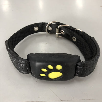 GPS Pet Tracker - Universal Location Device for Dogs & Cats